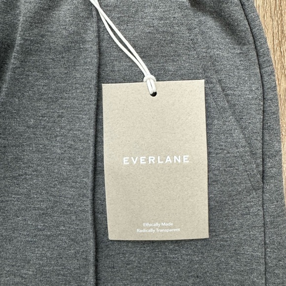 NWT Everlane The Wide Leg Dream Pant Heathered Charcoal Size XXS - Picture 2 of 7